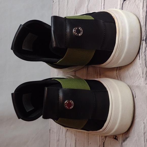 Steve Madden Slip On Mens Shoes 11.5 Black and Green - Picture 2 of 8